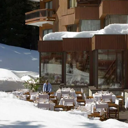 Appart hôtel Résidence Le Domaine Du Jardin Alpin - 1850